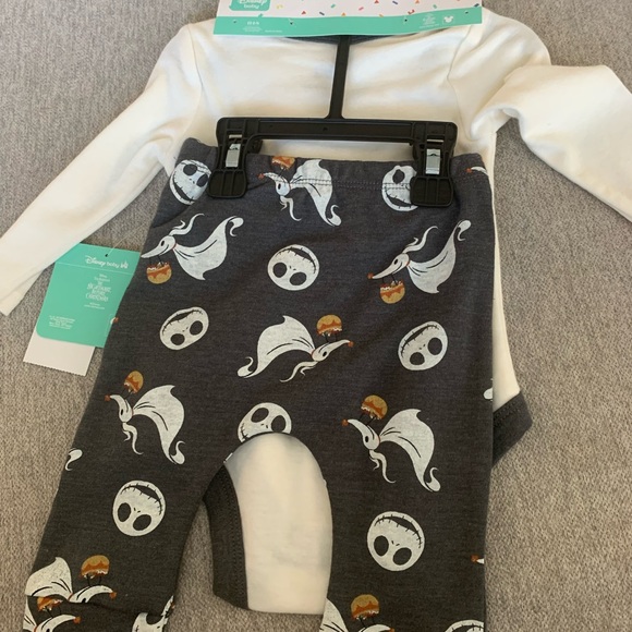 Disney Halloween Baby Bodysuit Set 0-3 months onesie, pants and bib 🎃 - Picture 7 of 7